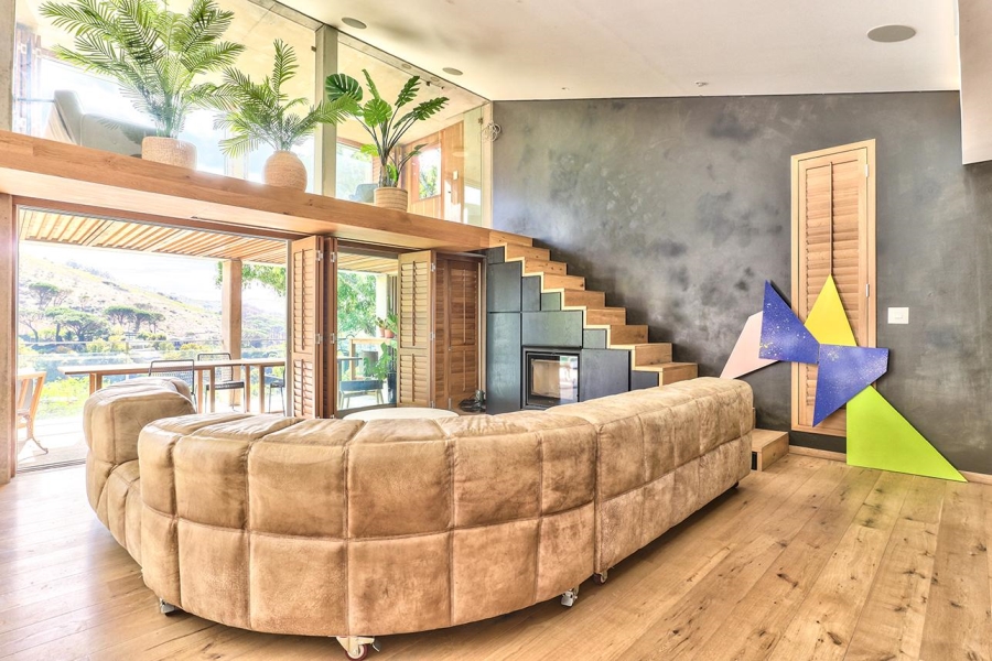 To Let 5 Bedroom Property for Rent in Higgovale Western Cape